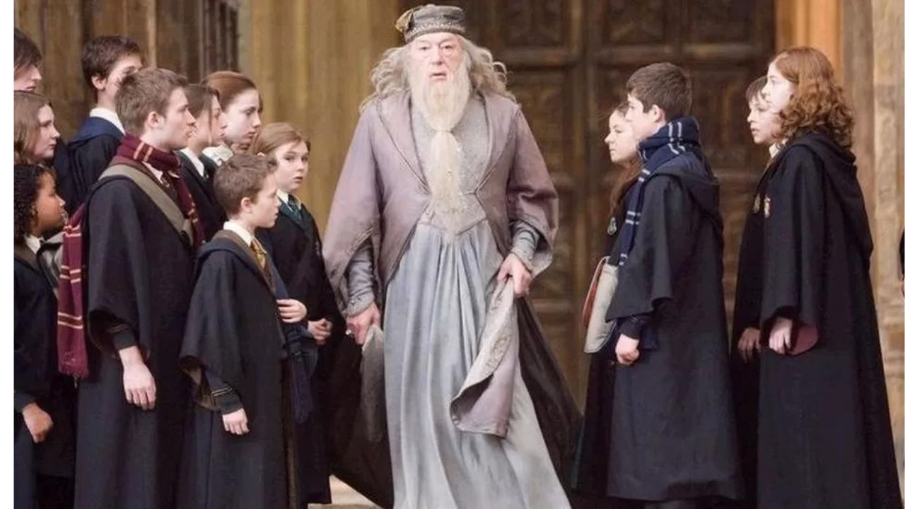 Obituary: Sir Michael Gambon, star of The Singing Detective and Harry Potter
