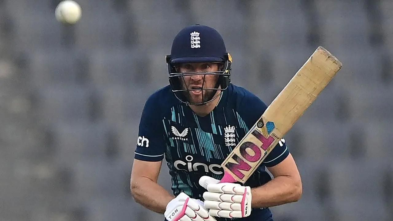 Ton-up Dawid Malan guides England to thrilling win
